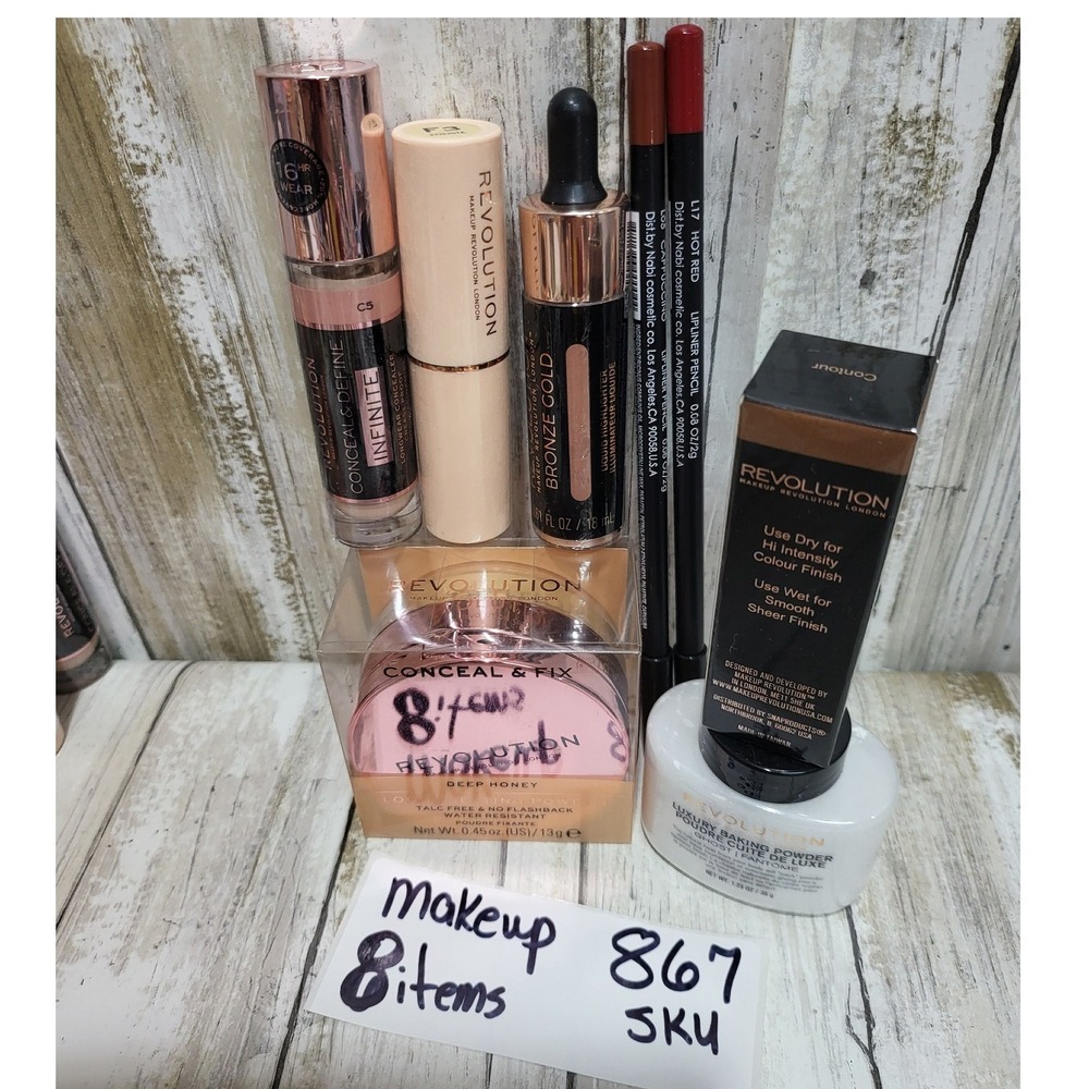 Makeup‎ Revolution 8Item Cosmetic Bundle Concealer Foundation Powder Liner Blush
